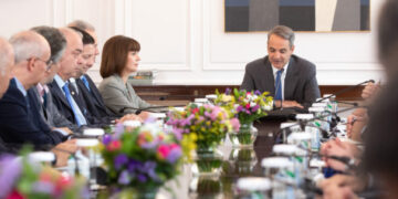 Έκπτωση Πρυτάνεων αν δεν ανταποκρίνονται στις υποχρεώσεις τους