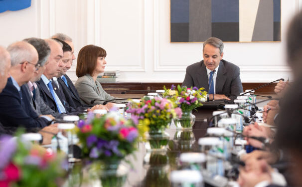 Έκπτωση Πρυτάνεων αν δεν ανταποκρίνονται στις υποχρεώσεις τους