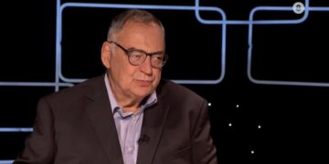 Νίκος Χριστοδουλάκης: Το άγνωστο ραντεβού με τον Λουκά Παπαδήμο