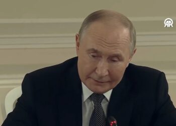 Πούτιν: «Καταστροφικές συνέπειες για το Κίεβο αν χρησιμοποιήσει βρώμικη βόμβα