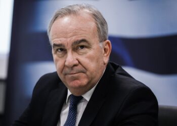 Επεκτείνεται και στα νησιά Βορείου