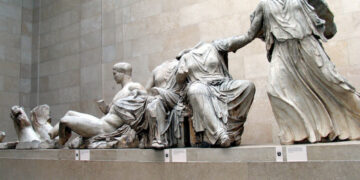 Σε εξέλιξη οι συνομιλίες για τα γλυπτά του Παρθενώνα – Τα σενάρια περί επικείμενης συμφωνίας