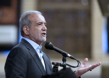 Ιράν: Προανήγγειλε «ισχυρά» αντίποινα – Διαψεύδει ότι εκτόξευσε drones κατά του Ισραήλ