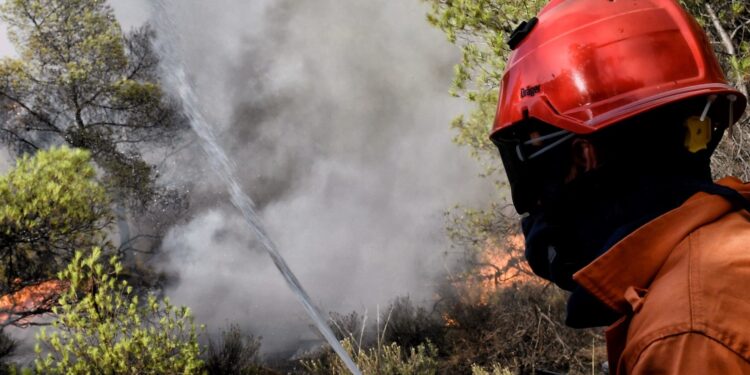 Φωτιά τώρα στο Χαρακοπιό Μεσσηνίας – Μεγάλη κινητοποίηση της Πυροσβεστικής