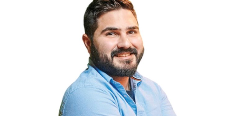 «Live Βραδιές στον RealFM» με τον Γιώργο Στυλιανάκη (8/6/2025)