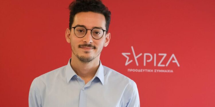 «Ο κόσμος της Αριστεράς δεν θα συγχωρέσει νέες αποχωρήσεις»