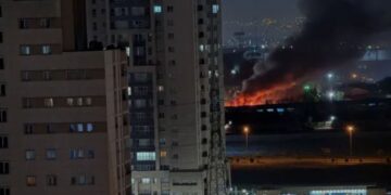 Ιράν: Το Ισραήλ σφυροκοπά την Τεχεράνη και το Μπαντάρ Αμπάς