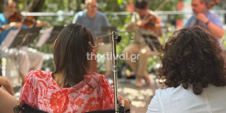 Βίντεο: Στιγμές συγκίνησης στο «Θεαγένειο»