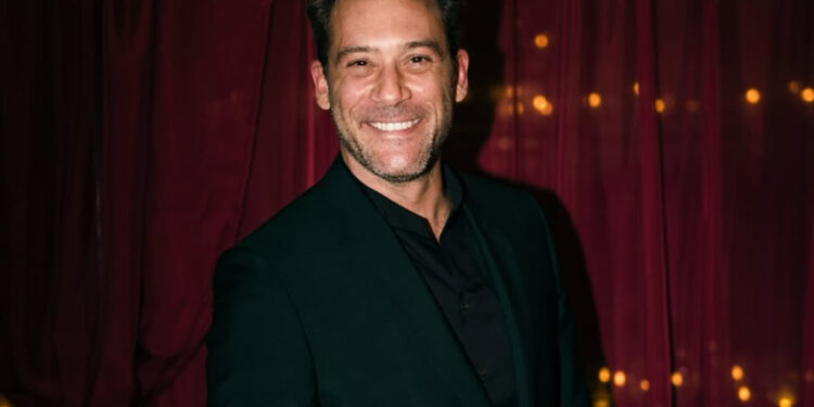 «Με κουράζει να διαβάζω τη χυδαιότητα στα social media»