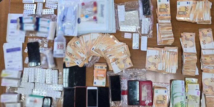 Αγρίνιο: Εξαρθρώθηκε κύκλωμα που χορηγούσε παράνομα επιδόματα αναπηρίας