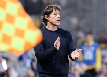 Ματίας Αλμέιδα τριετίας στη Σεβίλλη