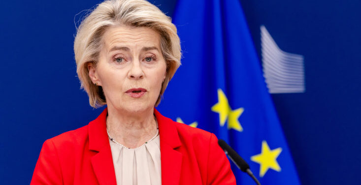 Καλεί σε «αυτοσυγκράτηση» έπειτα από επικοινωνία με τον πρόεδρο του Ισραήλ