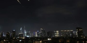 Νέα σειρά ισχυρών εκρήξεων στην Τεχεράνη