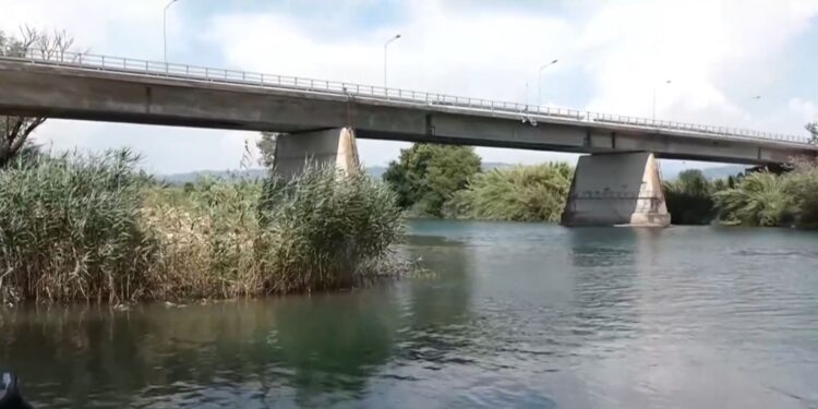 Μάχη για την ζωή τους δίνουν τα δύο παιδιά που παραλίγο να πνιγούν στον Άραχθο 