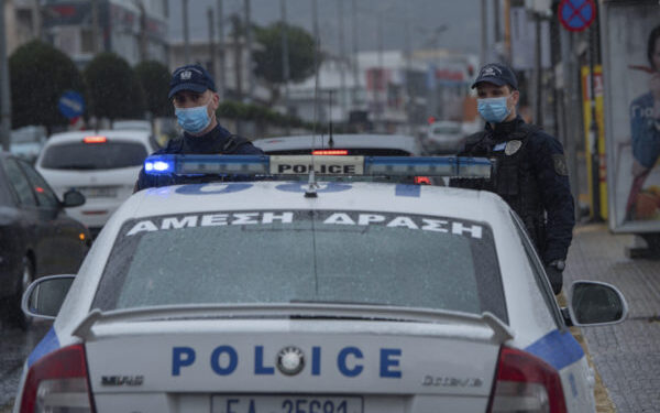 Συνελήφθη 25χρονος για δύο διαδοχικές ληστείες σε βάρος συγγενών του