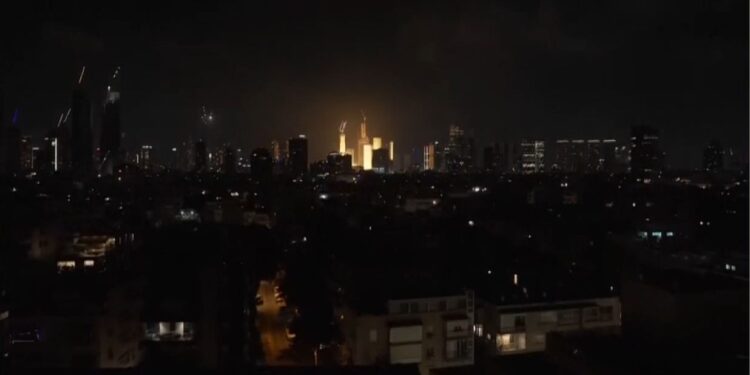 Ιράν: Το Ισραήλ βομβάρδισε 3 βασικές πυρηνικές εγκαταστάσεις