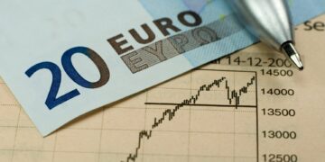 Ιταλία, Ελλάδα και Ισπανία οι απροσδόκητοι νικητές στις γεμάτες άγχος αγορές ομολόγων