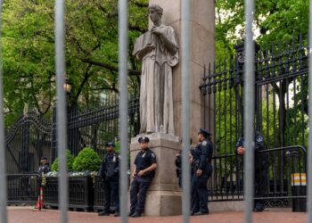 Στο στόχαστρο του Τραμπ και το Columbia