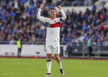 Χάρισε φανέλα της εθνικής Πορτογαλίας στον Ντόναλντ Τραμπ με μήνυμα για την ειρήνη