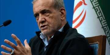 Ο Πρόεδρος Πεζεσκιάν δηλώνει έτοιμος να επιλύσει τα θέματα με τις ΗΠΑ