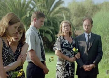 Η ταινία του Γιώργου Λάνθιμου επιστρέφει σε 4K και με νέα αφίσα