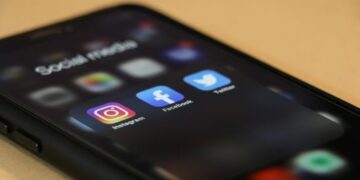 Παρίστανε τον εκατομμυριούχο στα social media για να εξαπατήσει πλούσιους φίλους και συγγενείς