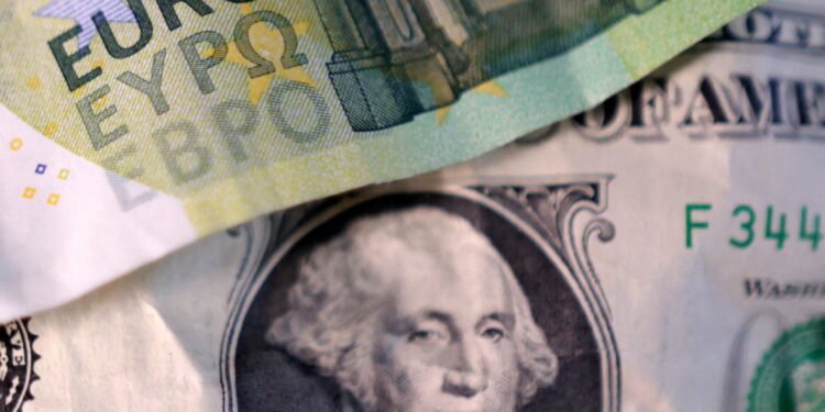 Παίρνει ο κόσμος διαζύγιο από το δολάριο; Και τι σημαίνει αυτό για το ευρώ;