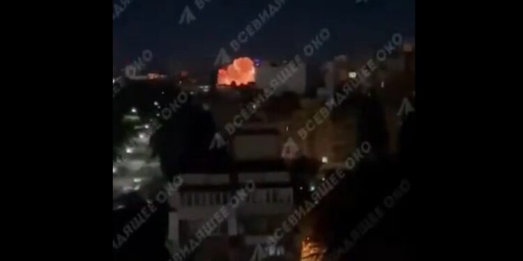 Νέα ρωσική επίθεση με drones στο Κίεβο – Τουλάχιστον ένας τραυματίας