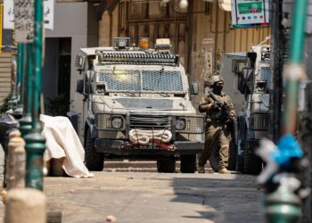 Δεκάδες τραυματίες σε επιχείρηση του ισραηλινού στρατού στη Ναμπλούς