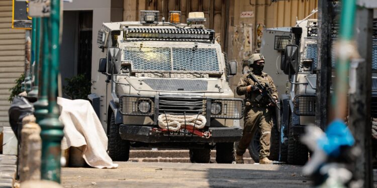 Δεκάδες τραυματίες σε επιχείρηση του ισραηλινού στρατού στη Ναμπλούς