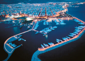 The marinas of Attica: 2,500 yachts have nowhere to dock – The maritime deadlock on the Athenian Riviera