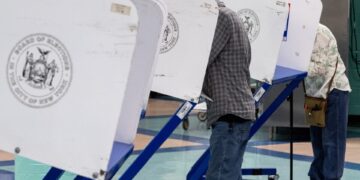 Οι Δημοκρατικοί επιλέγουν τον υποψήφιό τους για τον δήμο της Νέας Υόρκης