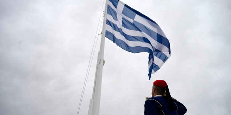 Εξωτερική πολιτική: Γκολ εσείς σέντρα εμείς…