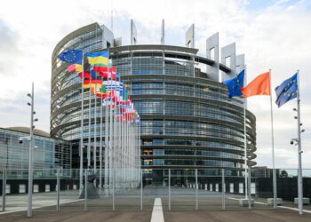 Συζήτηση στο ευρωπαϊκό κοινοβούλιο στο Στρασβούργο για το σιδηροδρομικό δυστύχημα