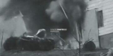 Ιράν: Η στιγμή που το Ισραήλ πλήττει τις φυλακές Εβίν στην Τεχεράνη