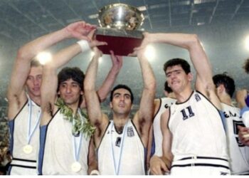 Σαν σήμερα, το ελληνικό μπάσκετ γράφει ιστορία: Ελλάδα–Σοβιετική Ένωση 103-101 στο Ευρωμπάσκετ (βίντεο)