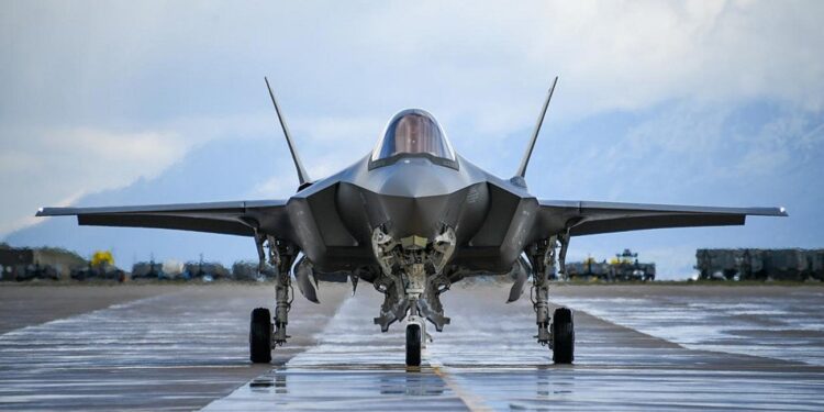 Το υπερόπλο των ελληνικών F-35