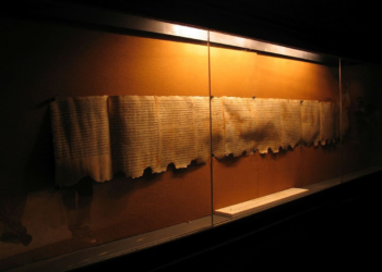 Ανακαλύφθηκαν χειρόγραφα της Νεκράς Θάλασσας που σχετίζονται με τους συγγραφείς της Βίβλου