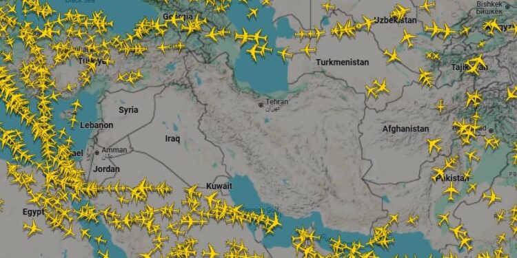 Άδειασαν οι ουρανοί πάνω από τη Μέση Ανατολή