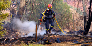 Εκτάκτως στην Χίο ο υπουργός Κλιματικής Κρίσης και Πολιτικής Προστασίας