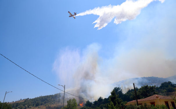 Η φωτιά στην Χίο όπως φαίνεται από δορυφόρο