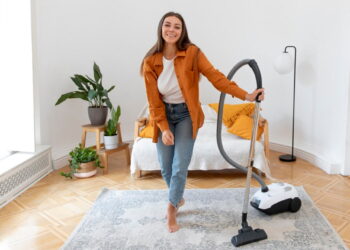 Ειδικός αποκαλύπτει τα 6 πράγματα που πρέπει να καθαρίζετε κάθε Σάββατο