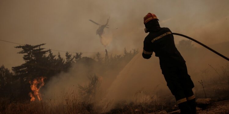 Φωτιά τώρα στο Πυργί Λέσβου
