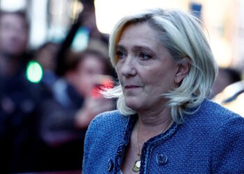 Η νίκη του σηματοδοτεί «αποκήρυξη της ολιγαρχίας των Βρυξελλών»