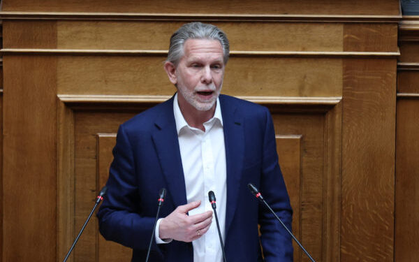 Γερουλάνος στον Realfm 97,8: Ο κύριος Μητσοτάκης κάνει μονομερή εξωτερική πολιτική