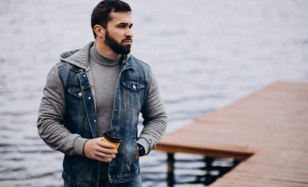 Η γυναίκα του ζήτησε διαζύγιο και ζήτησε από τον πρώην της να μετακομίσει στο σπίτι