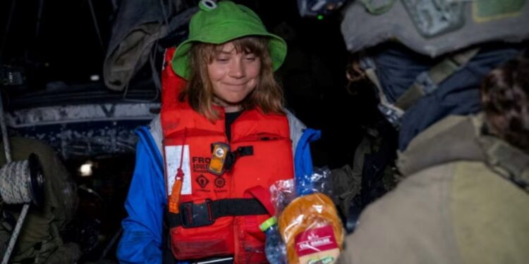 Γάζα: Υπό κράτηση οι ακτιβιστές του «Madleen», ο Μπεν-Γκβιρ τους στέλνει στη φυλακή πριν την απέλαση