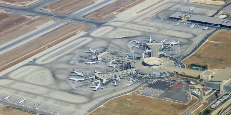 Ανακοίνωσε ότι στοχοθέτησε το αεροδρόμιο Μπεν Γκουριόν και άλλες εγκαταστάσεις στο Ισραήλ