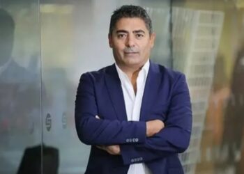 Ένταλμα σύλληψης για τον ιδιοκτήτη του αντιπολιτευόμενου καναλιού Halk TV