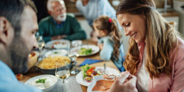 Έφυγε έξαλλη από το σπίτι των πεθερικών της